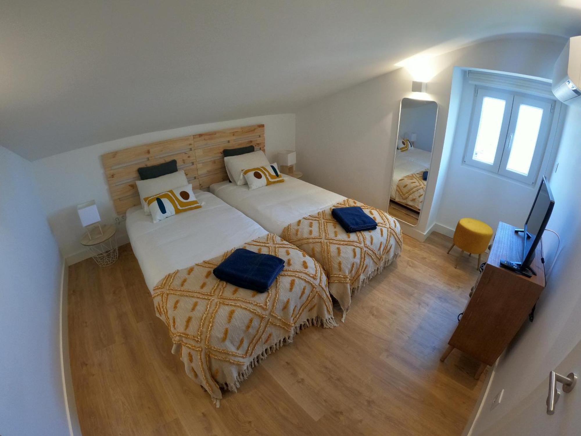 Lisbon, T2 Renewed Duplex With River View, Beato, Lisboa 外观 照片