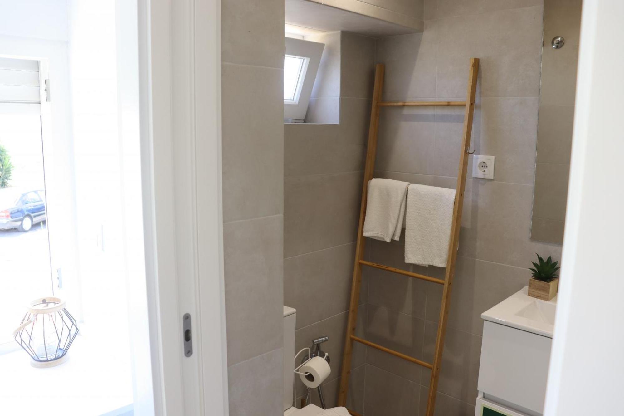 Lisbon, T2 Renewed Duplex With River View, Beato, Lisboa 外观 照片
